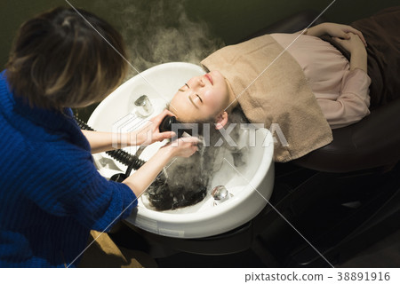 美髮沙龍洗髮水 38891916