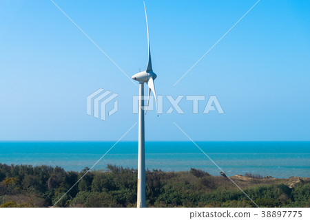 風力發電機與海 Wind turbines and the sea 風力発電と海 崎頂 苗栗 竹南 風力發電機與海 Wind turbines and the sea 風力発電と海 崎頂 苗栗 竹南 38897775