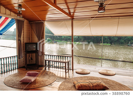 Rafthouse floating house interior decoration Rafthouse floating house interior decoration 38898760
