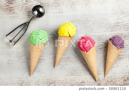 Ice cream cone Ice cream cone 38901110