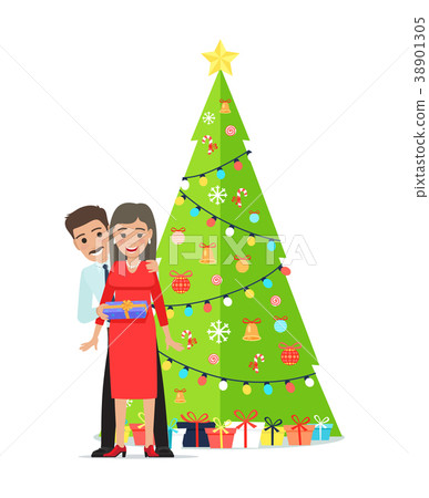 Decorated Christmas Tree Garlands Family Couple Decorated Christmas Tree Garlands Family Couple 38901305