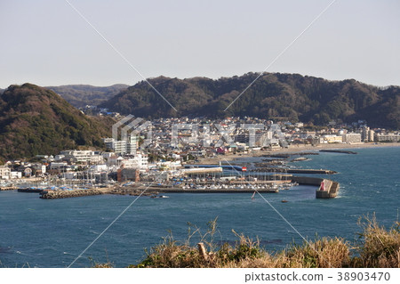 葉山港 38903470