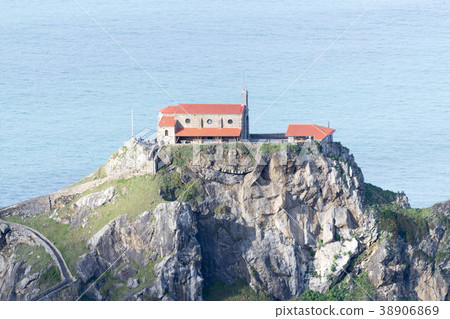 San Juan de Gaztelugatxe on top of an island 38906869