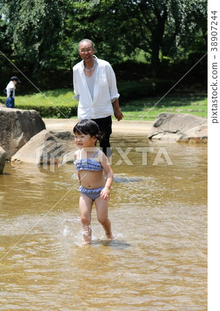 Children's water play Children's water play 38907244