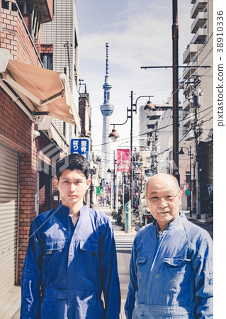 Manufacturing engineer Tokyo downtown area 38910336