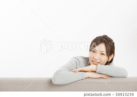 一個輕鬆的女人 38913239