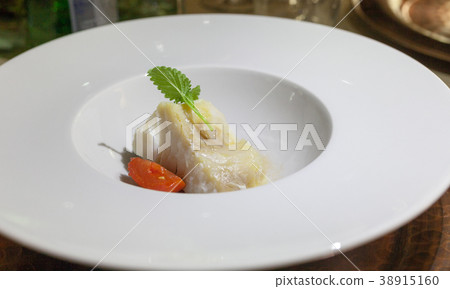 salt cod in frying 38915160