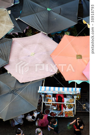 sunshade, food counter at outdoor market 38918793