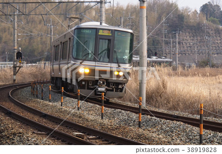 Electric train  38919828