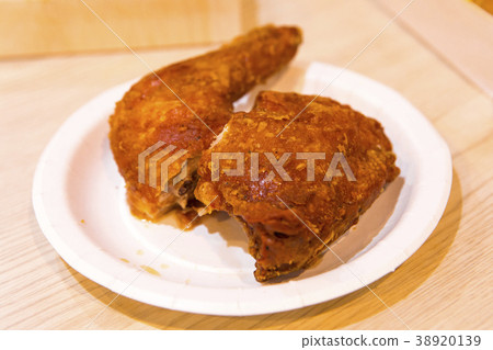 台式炸雞腿，炸雞腿，フライドチキンレッグ、チキンレッグ、チキン、Fried chicken legs 38920139