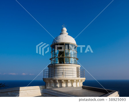 Shogashima Lighthouse A scenic spot called Tango Matsushima on a prominent peninsula of northern Kyoto Shogashima Lighthouse A scenic spot called Tango Matsushima on a prominent peninsula of northern Kyoto 38925093