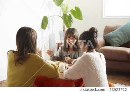 Kotatsu Girls Association Kotatsu Girls Association 38925712