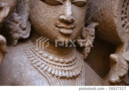 Carved idol on the inner wall of Rani ki vav  38927317
