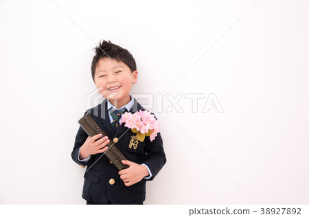 Graduation ceremony image boys 38927892
