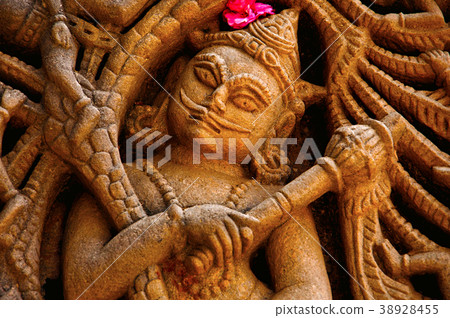 Carved idol on the outer wall, Hatkeshwar Mahadev 38928455