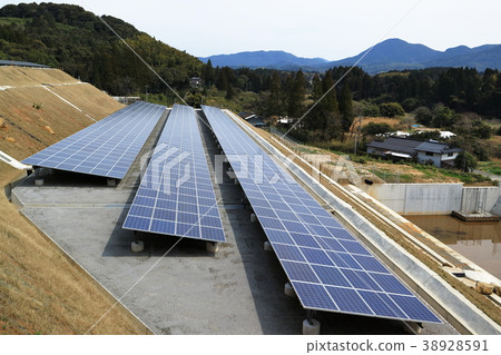 太陽能板 太陽能板 38928591