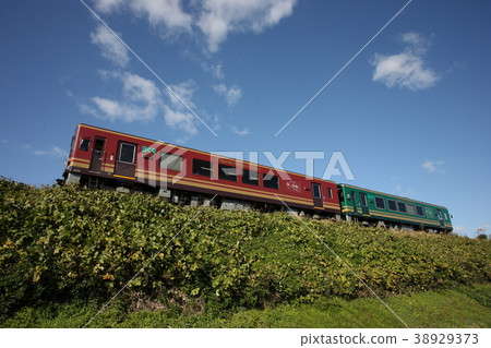 Shigara Takahara Tetsudo 38929373