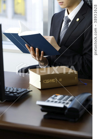 律師 律師 38931628