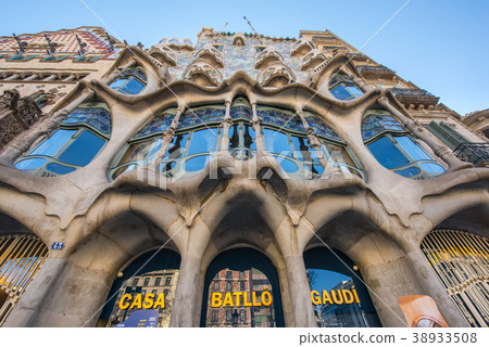 CasaBatlló 38933508
