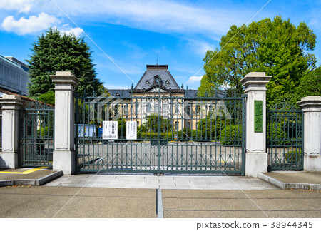Kyoto Prefectural Government Former Main Building 38944345