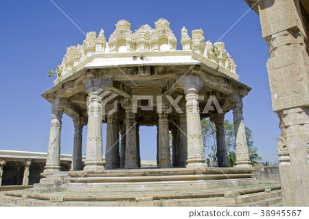Stone Dance Podium Stone Dance Podium 38945567