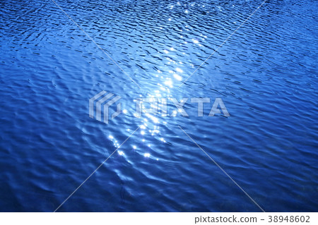 Shining water surface material 38948602