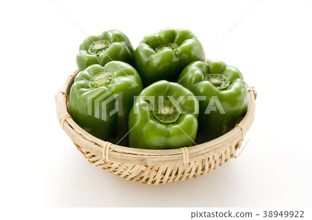 green pepper green pepper 38949922