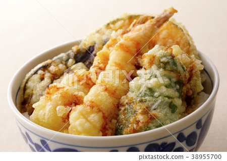 米飯和油炸魚碗 米飯和油炸魚碗 38955700