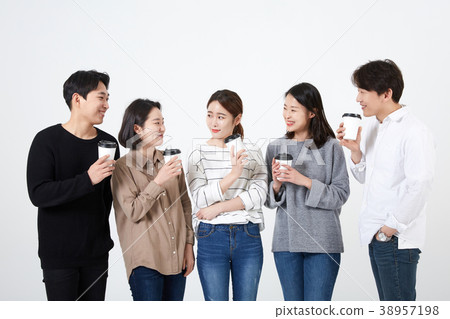 Friends, colleagues, men, women, Koreans 38957198