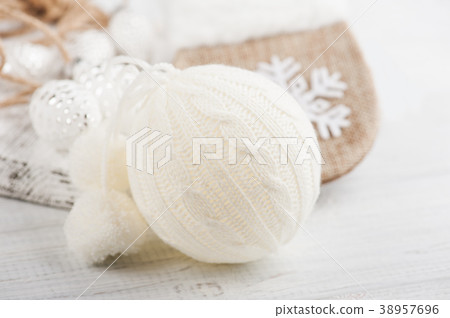 Christmas knitted ball, decoration Christmas knitted ball, decoration 38957696
