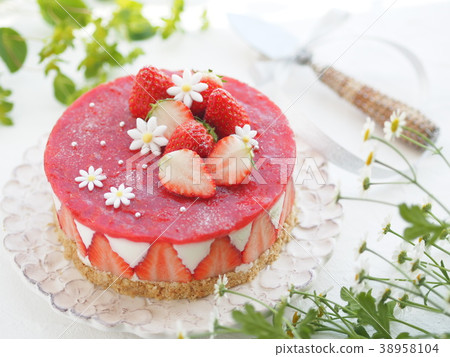 草莓稀有芝士蛋糕 38958104