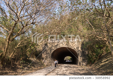 Old Tunnel Old Tunnel Cool Season The bleak season Sakicho Takenan Old Tunnel Old Tunnel Cool Season The bleak season Sakicho Takenan 38958992