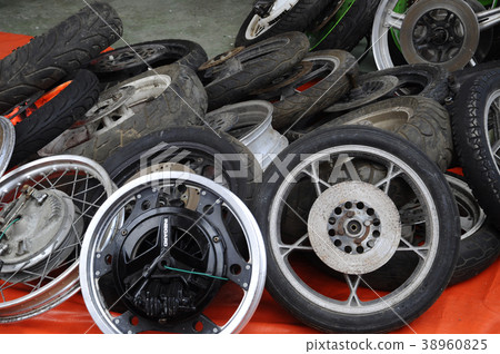 Old motorcycle wheel and tyre  38960825