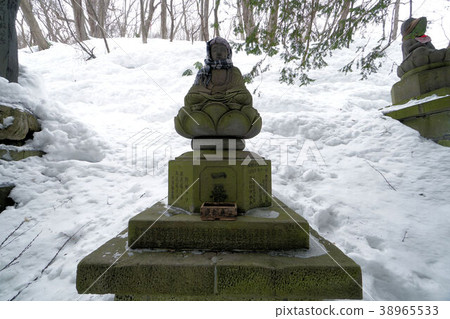 Sapporo Maruyama eighty-eight places, the first stone Buddha 38965533