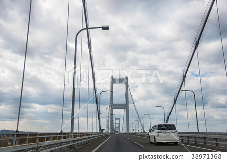 沿著Shimanami Kaido Kurushima海峽大橋旅行 38971368