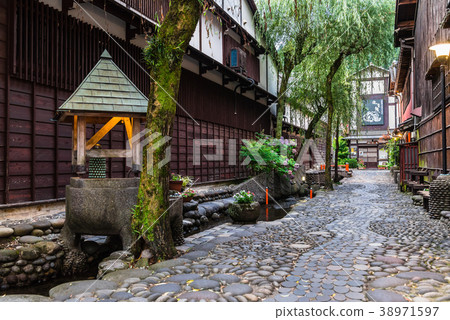 Gujo Hachiman Yanaga water comedy 38971597