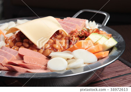 sausage sausage 38972613