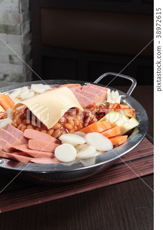 sausage sausage 38972615