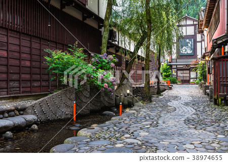 Gujo Hachiman Yanaga water comedy 38974655