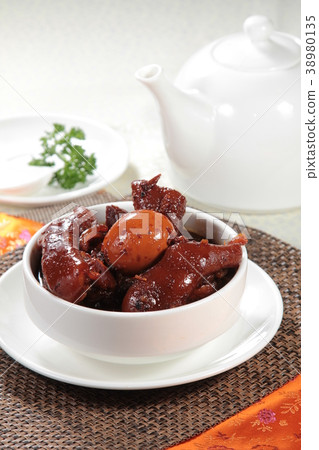 braised pork 38980135