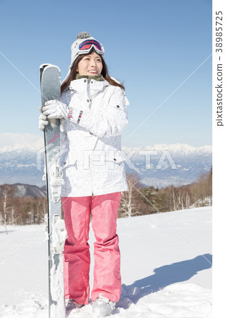 Skiing Skiing 38985725