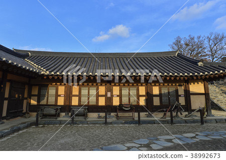 忠武縣峨山市外娛樂村 38992673