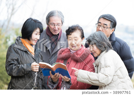 Senior tourism 38997761