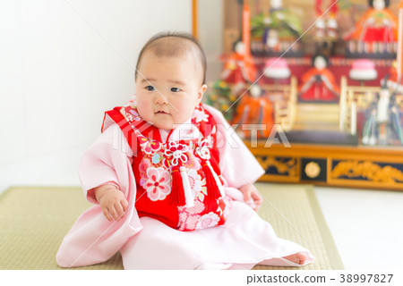 女孩的第一季 38997827