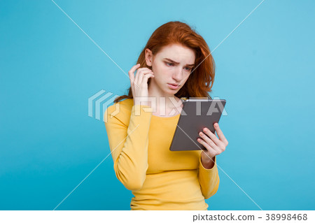 Close up Portrait young beautiful attractive 38998468