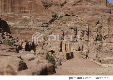 Jordan, Petra 38999550