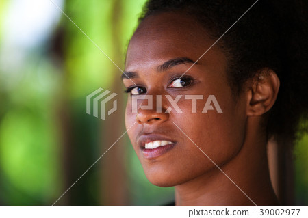 Melanesian pacific islander, beautiful girl  39002977