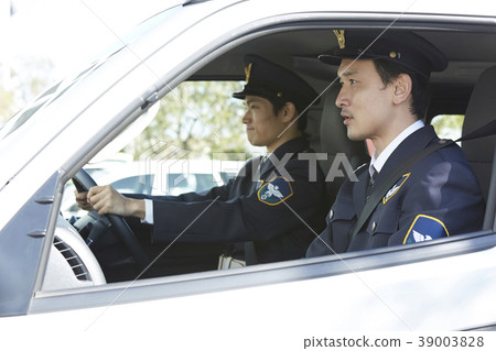Security guard driving 39003828