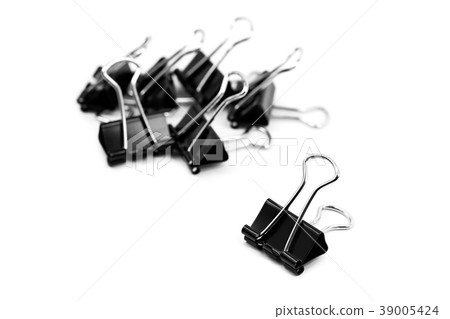 Binder clip, Paper clip on white background 39005424