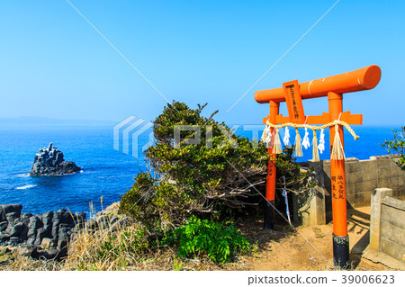 Sanuki Island Sakyo-no-Shin [Iki City, Nagasaki Prefecture] 39006623